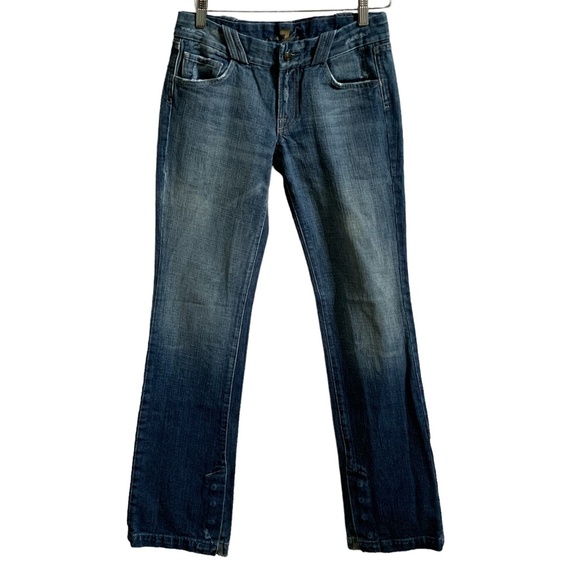 7 For All Mankind Jeans Women's SIZE 27 Medium Wash Distressed Straight Legs - Picture 1 of 16